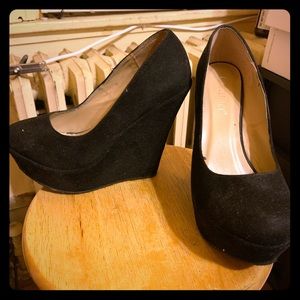 Black wedges 🖤